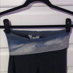 Hard tail yoga pants